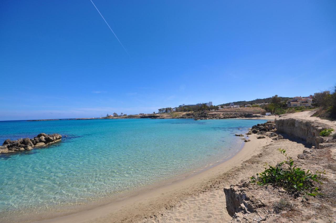 Apartment Josephine - Beachfront Protaras Exterior foto