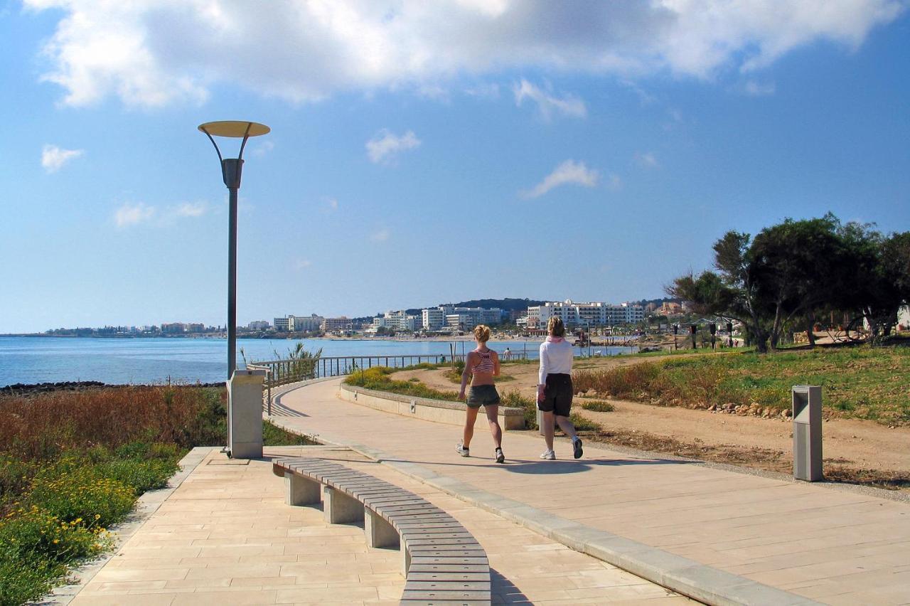 Apartment Josephine - Beachfront Protaras Exterior foto